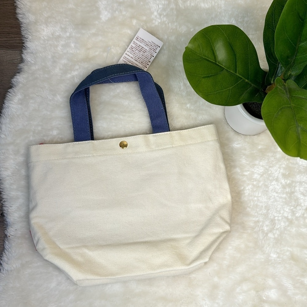 NWT Rilakkuma Insulated Pouch - Picture 3 of 10